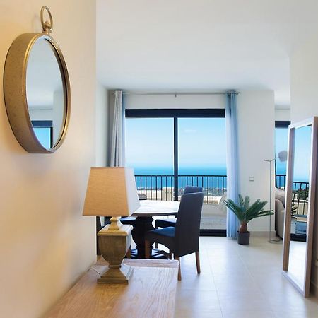 Luxury Spa Resort Marbella 2 Bedroom Sauna Gym Pools Jacuzzi Exteriör bild
