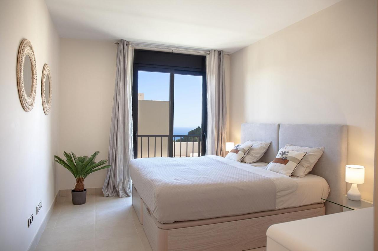Luxury Spa Resort Marbella 2 Bedroom Sauna Gym Pools Jacuzzi Exteriör bild