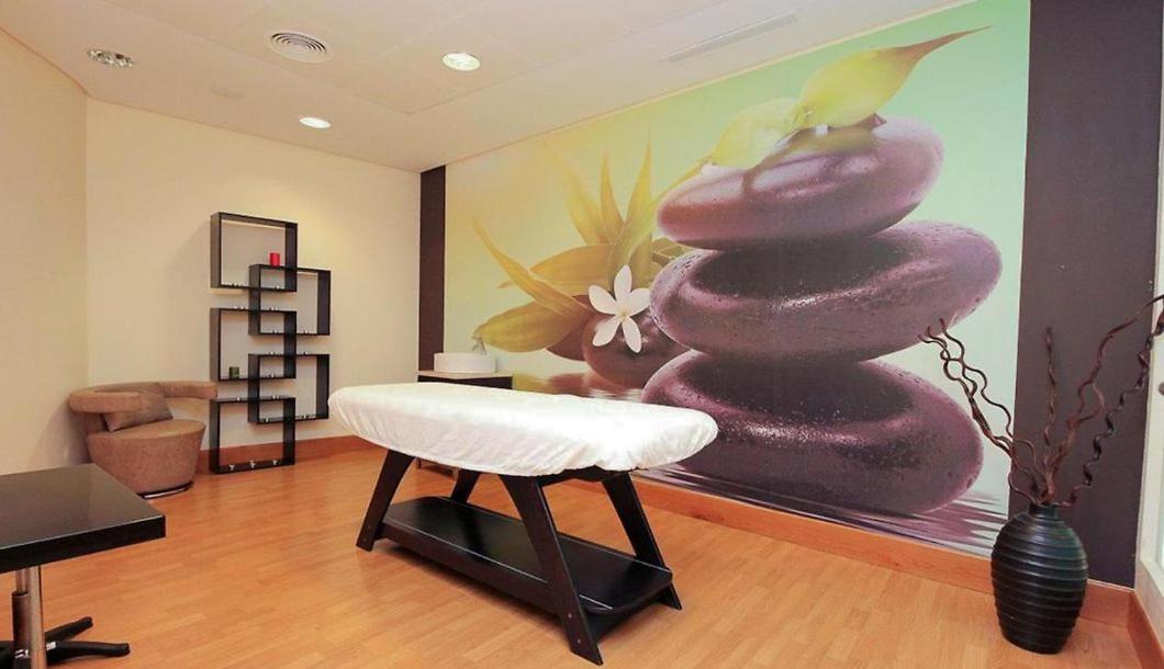 Luxury Spa Resort Marbella 2 Bedroom Sauna Gym Pools Jacuzzi Exteriör bild